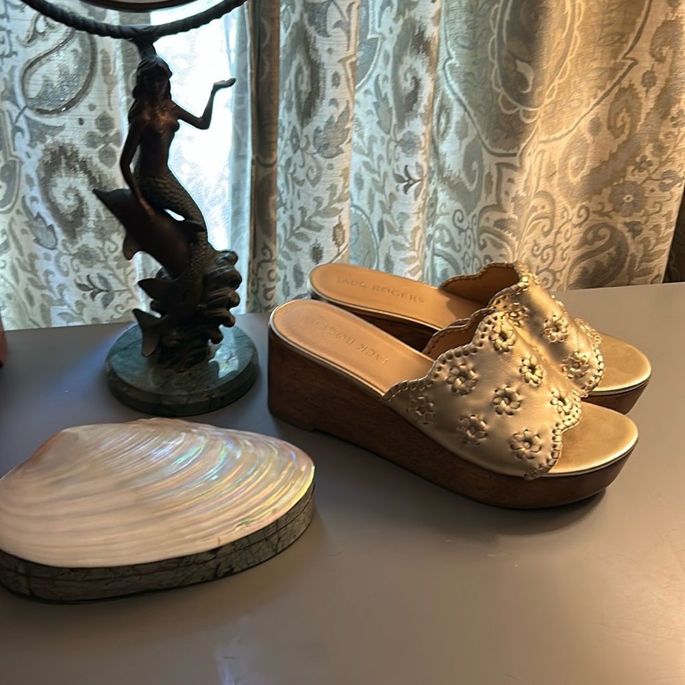 Jack Rogers platforms